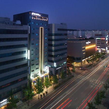 Sr Hotel Magok Seul Exterior foto